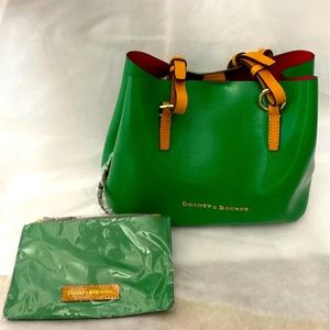 NWOT Dooney Bourke Briana Shoulder Bag
